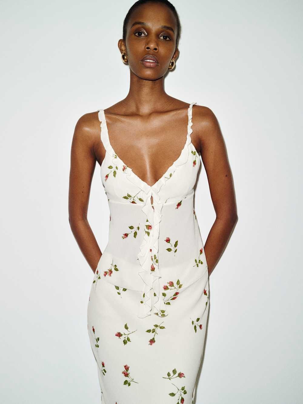 Reformation Cori Top size 0 in Floating Rose NWT